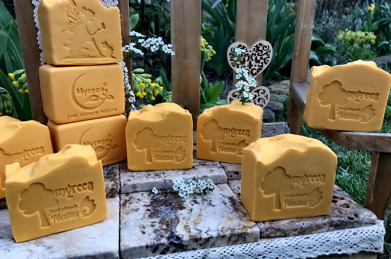 Sapunul esentei naturale: Catina, Morcovi, Rodie si Miere - Image 2