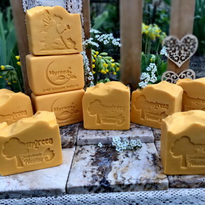 Sapunul esentei naturale:  Catina, Morcovi, Rodie si Miere